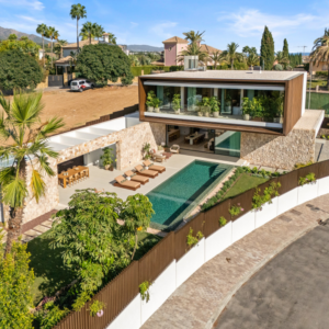 Villa Contemporánea de Lujo en Lomas de Marbella Club